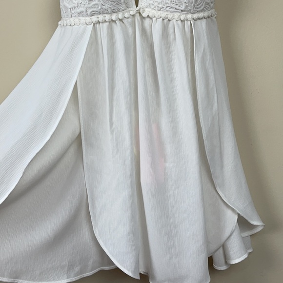 Linea Donatella Women’s Off White 2PC  Nightwear - Picture 3 of 9